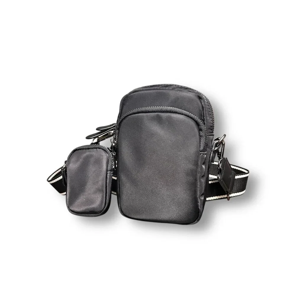 Chico's Black Cell Phone Crossbody Bag‎ Adjustable Strap Detachable Pouch